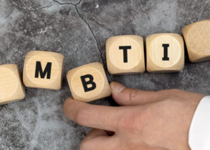 Trắc nghiệm tính cách MBTI là một công cụ phân loại tính cách khác nhau